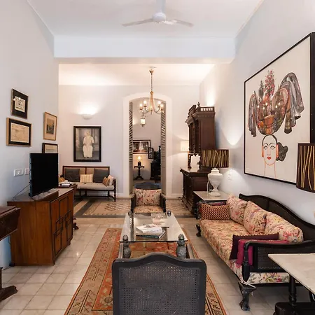 Maison Twenty Six - A Luxunlock Private Retreat-3